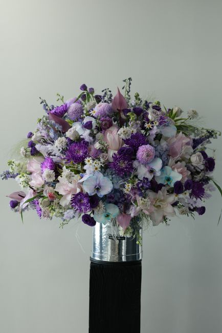https://mayfairflowers.co.uk/blog/compare-mayfair-florists-quotes-for-corporate-events/